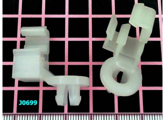 Держатель штанги капота Suzuki - J0699